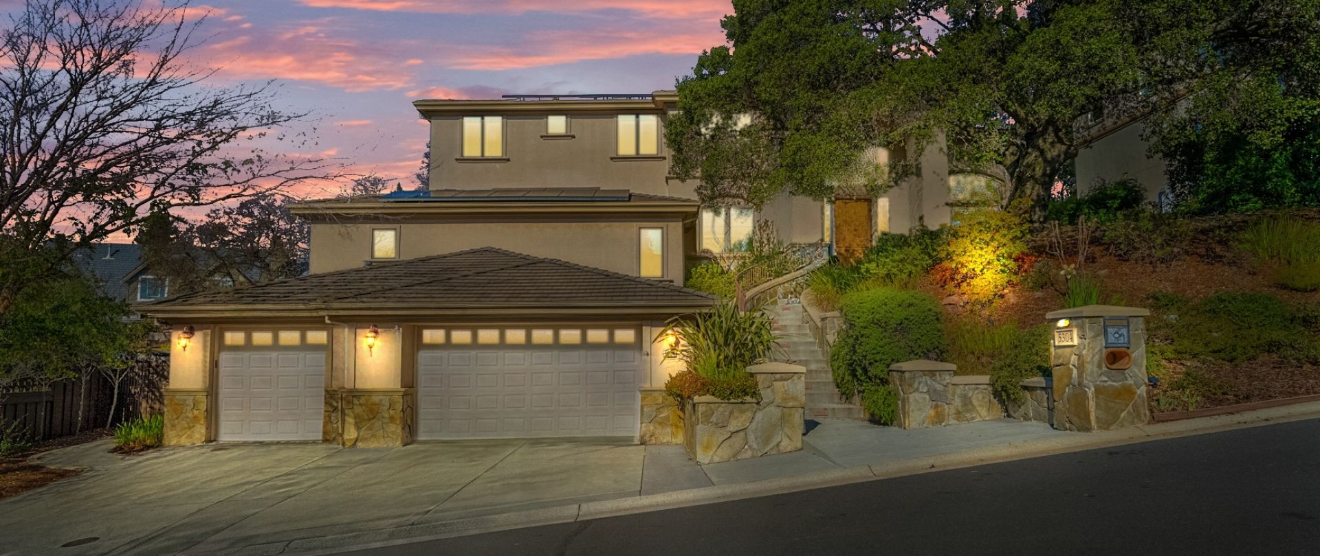 5304 Ravenridge Pl Featured Banner